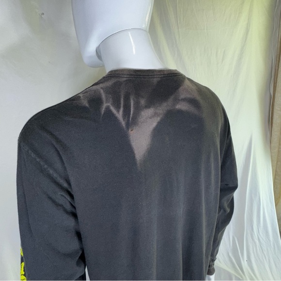 Nickelodeon Rugrats Naturally Sun Faded Black Distressed Long Sleeve Tee - Picture 6 of 8